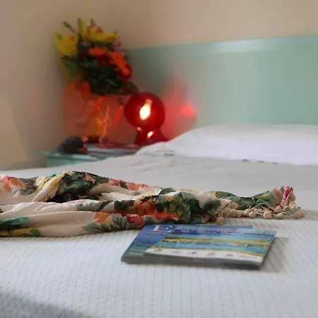 Otel Del Golfo - Dependance 3*